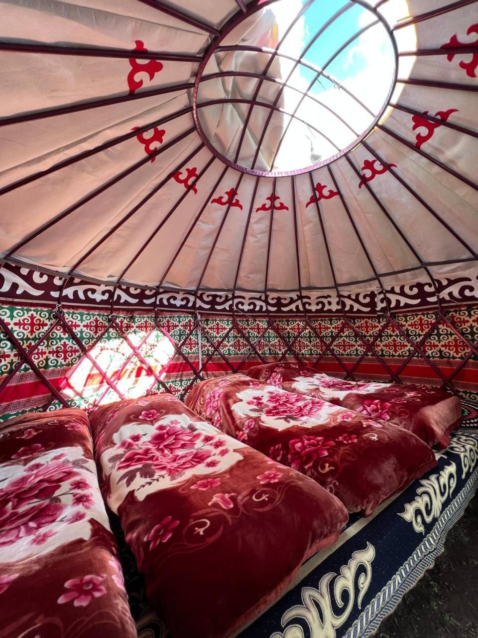 Ethno Yurt Camp Arashan Mineral'nyy Istochnik Mineral'nyy Istochnik Altyn-Arasan Esterno foto